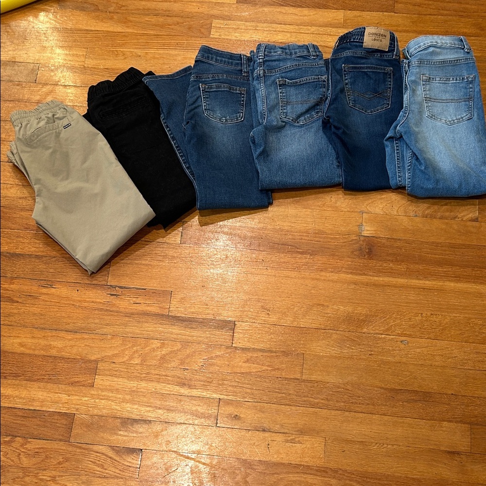 Hurley, OshKosh, Lazer, Denizen from Levi’s boys jeans lot size 8